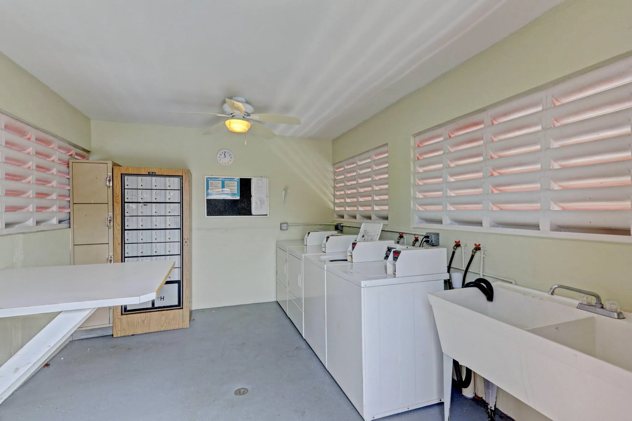 46-web-or-mls-64-print-Amenities (13)