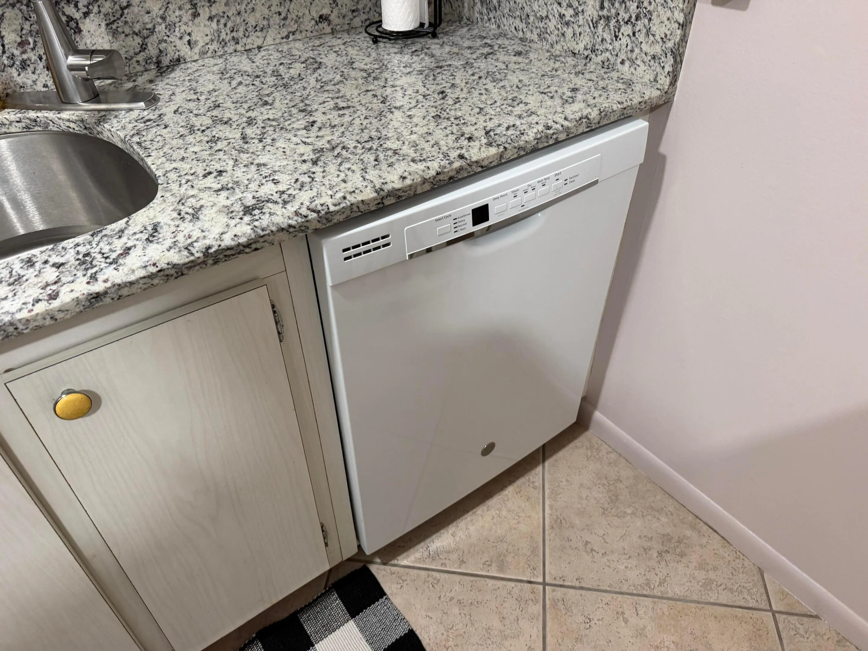 Built in dishwasher