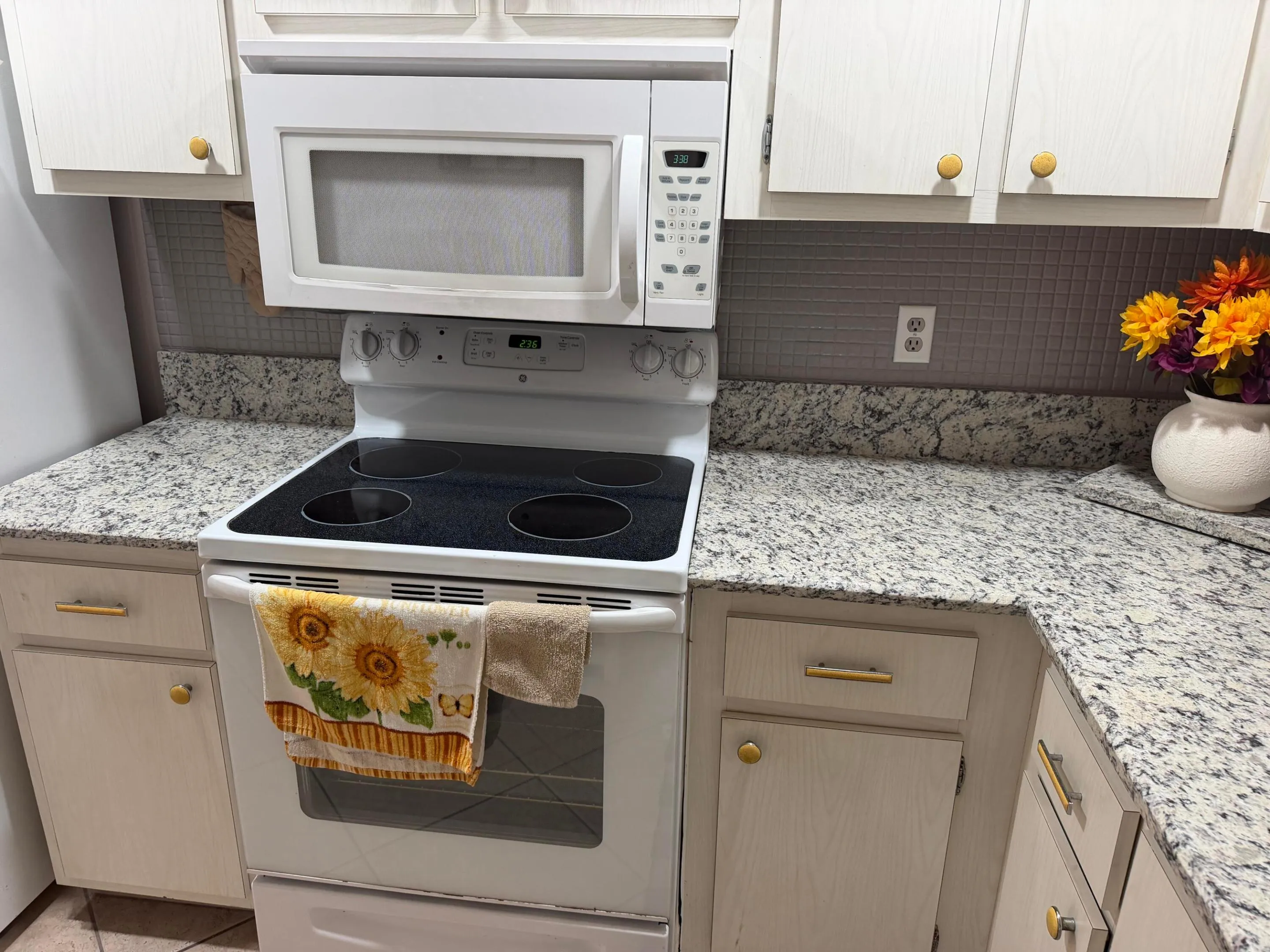 Property photo 64