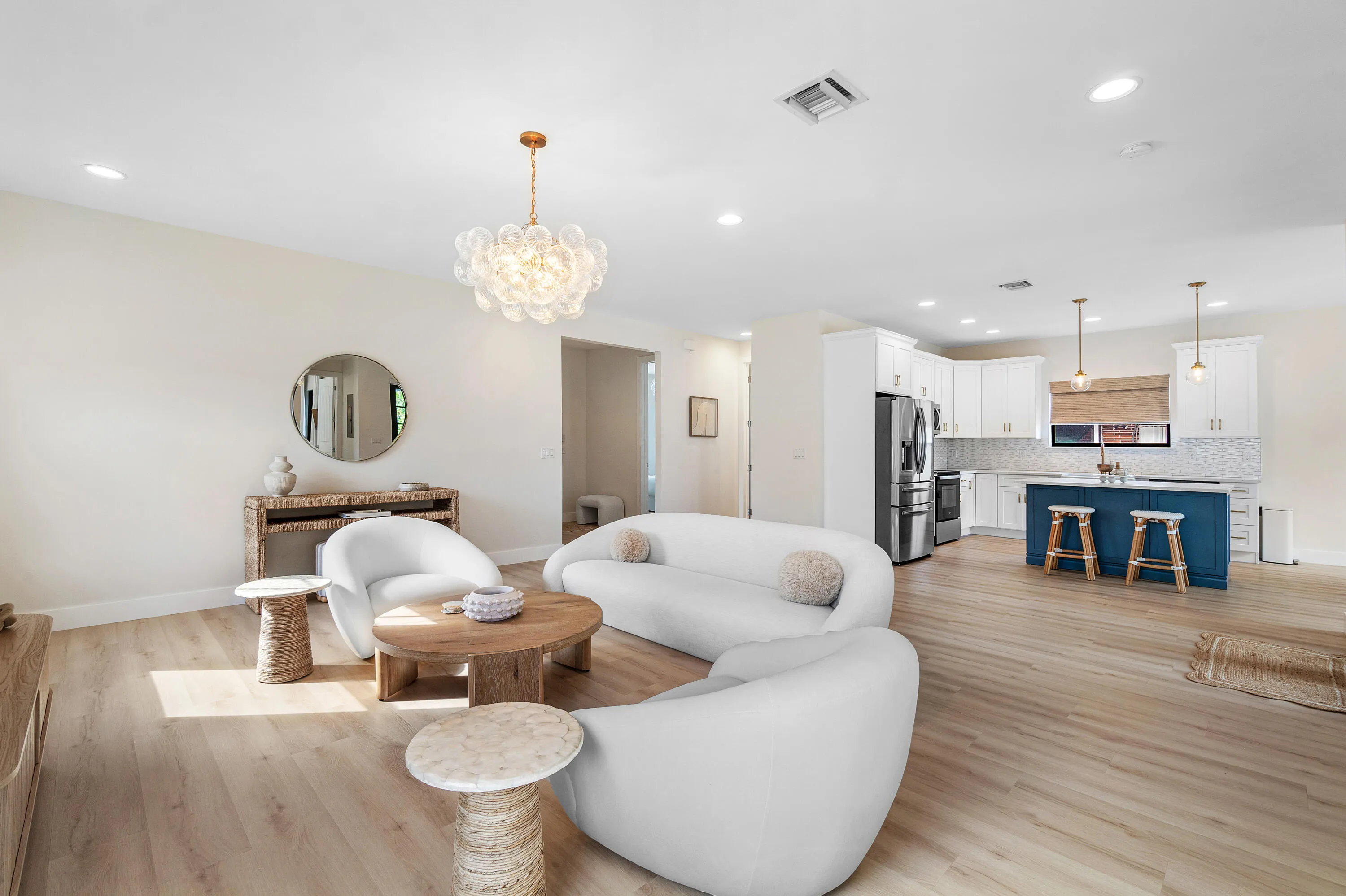 Fully Renovated w/ RH Furniture