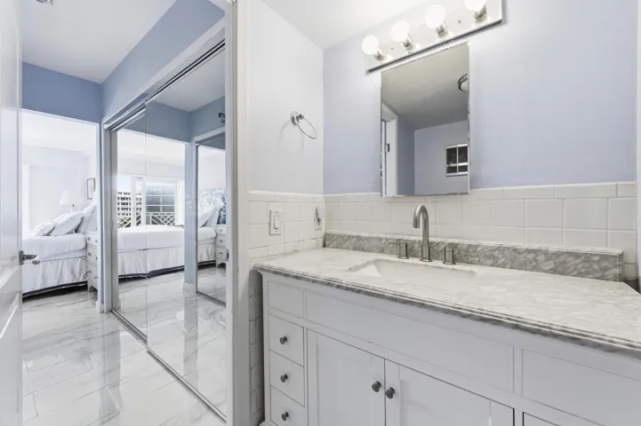 170_N_Ocean_Blvd_411_PB_013