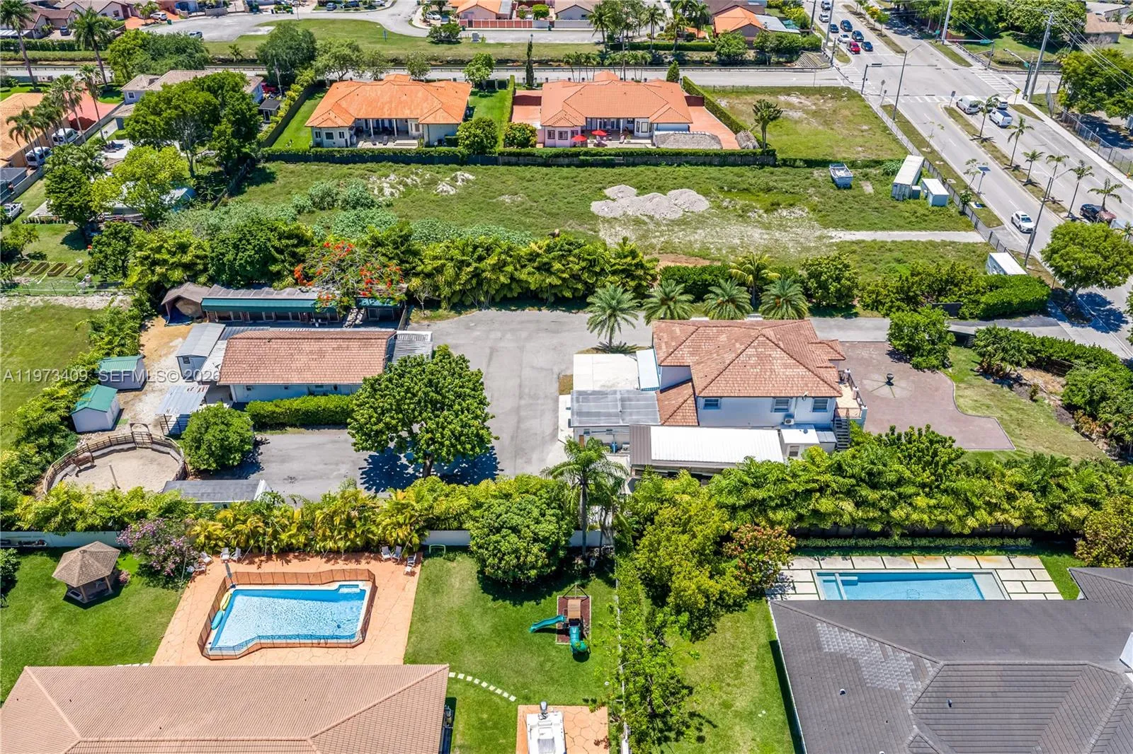 Property photo 38