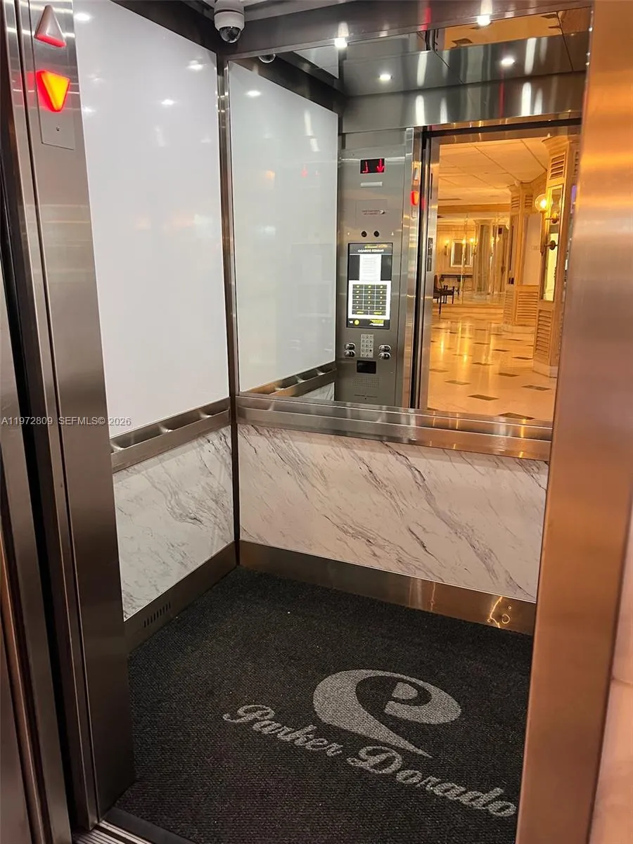 Building Elevator