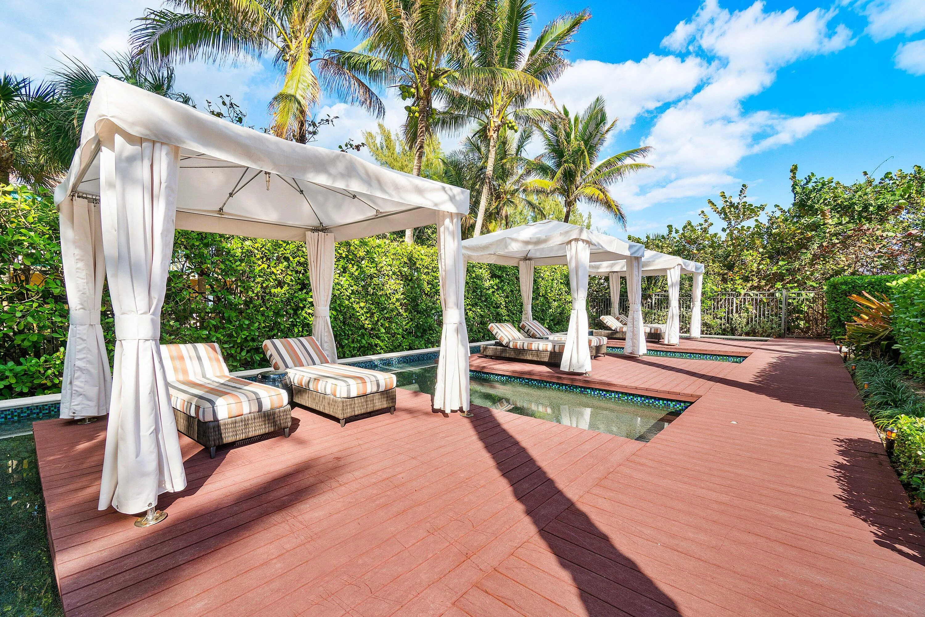 044-155SouthOceanAvenue-303-PalmBeachSho