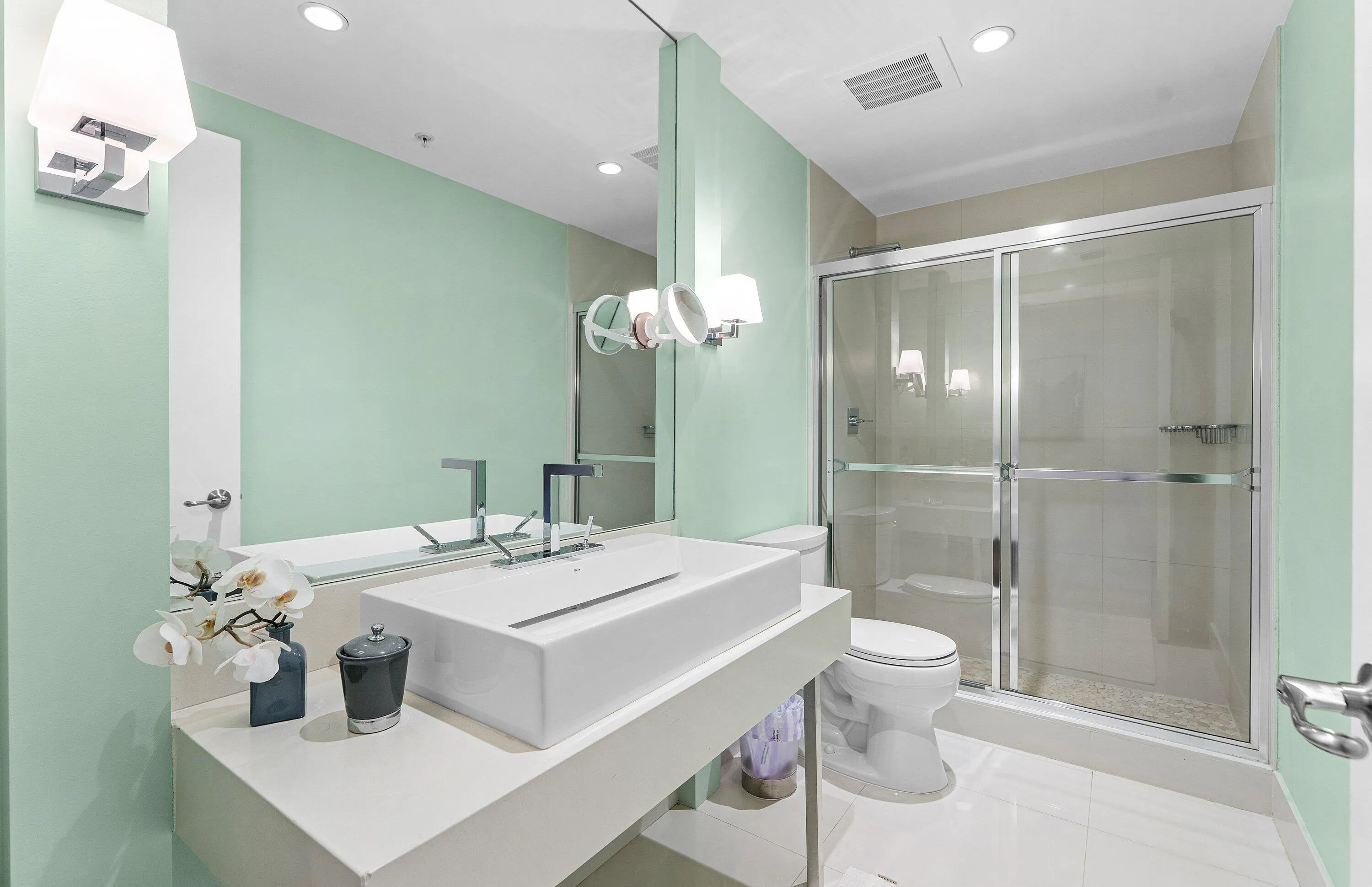 017-155SouthOceanAvenue-303-PalmBeachSho
