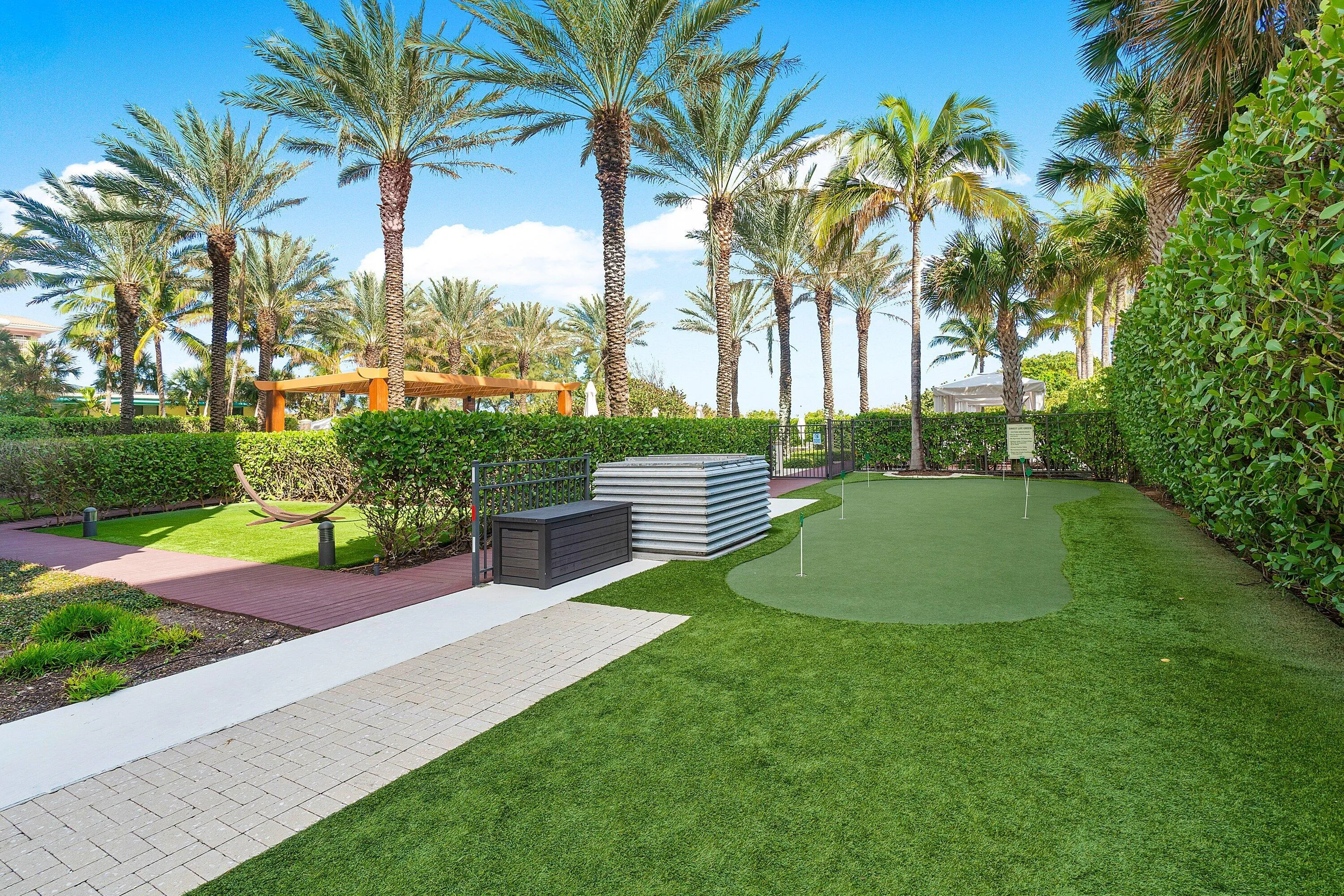 038-155SouthOceanAvenue-303-PalmBeachSho