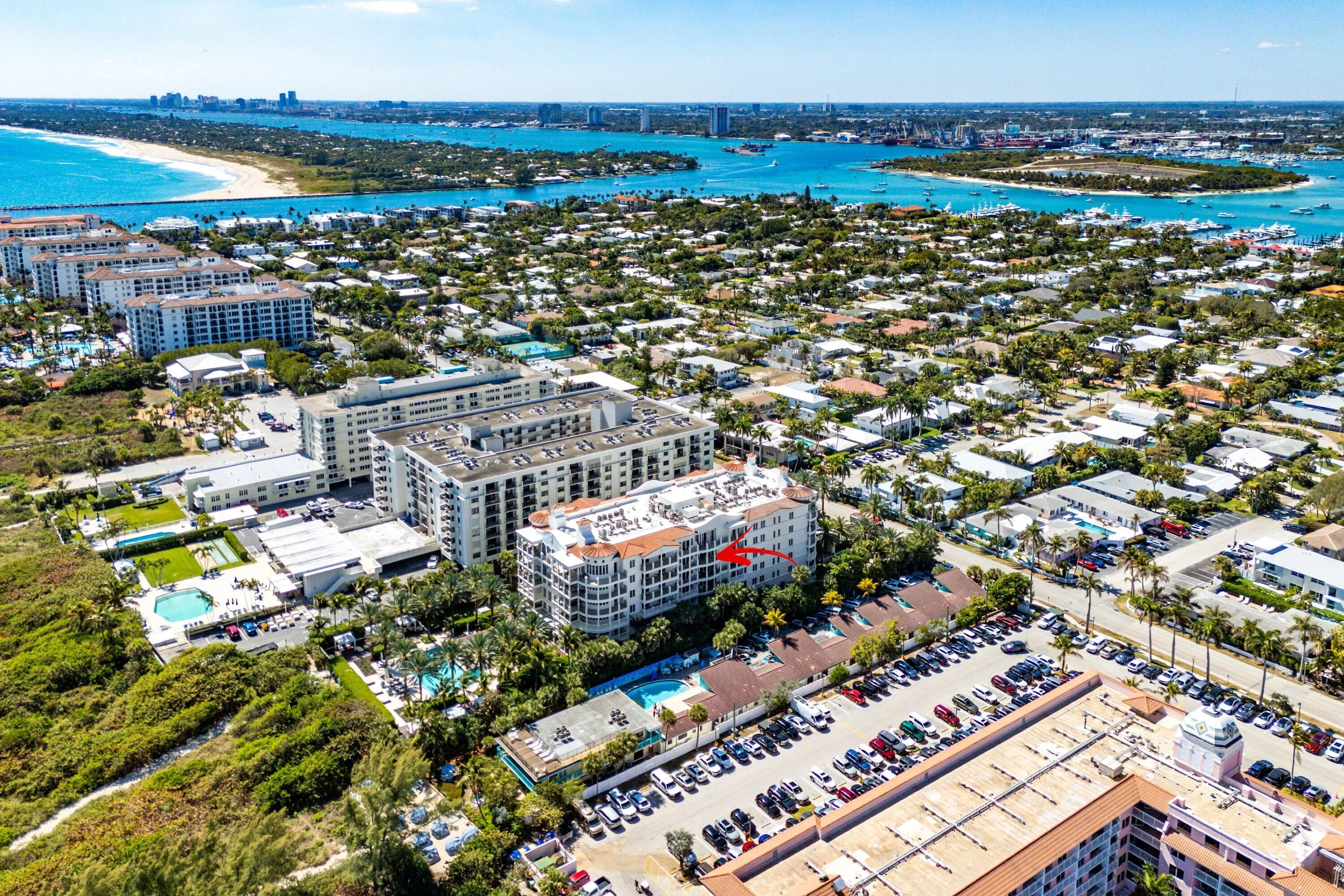 048-155SouthOceanAvenue-303-PalmBeachSho
