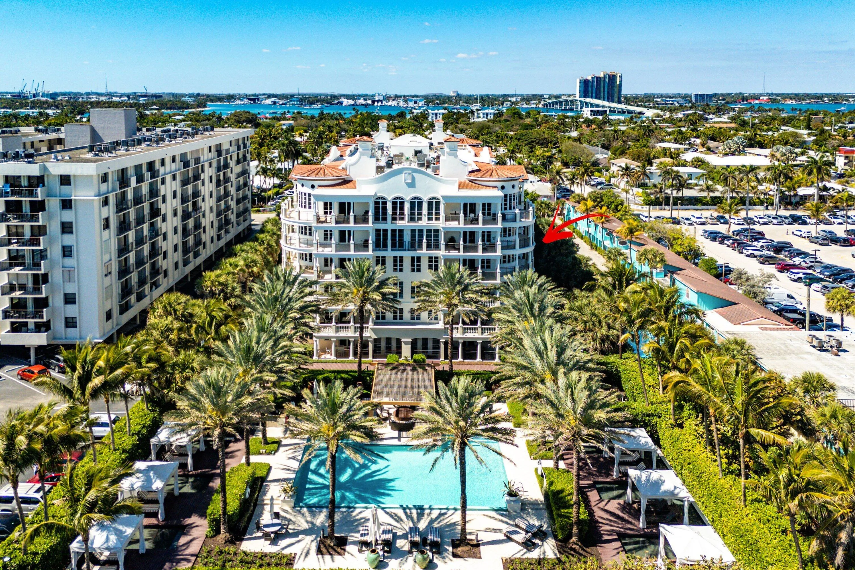 046-155SouthOceanAvenue-303-PalmBeachSho