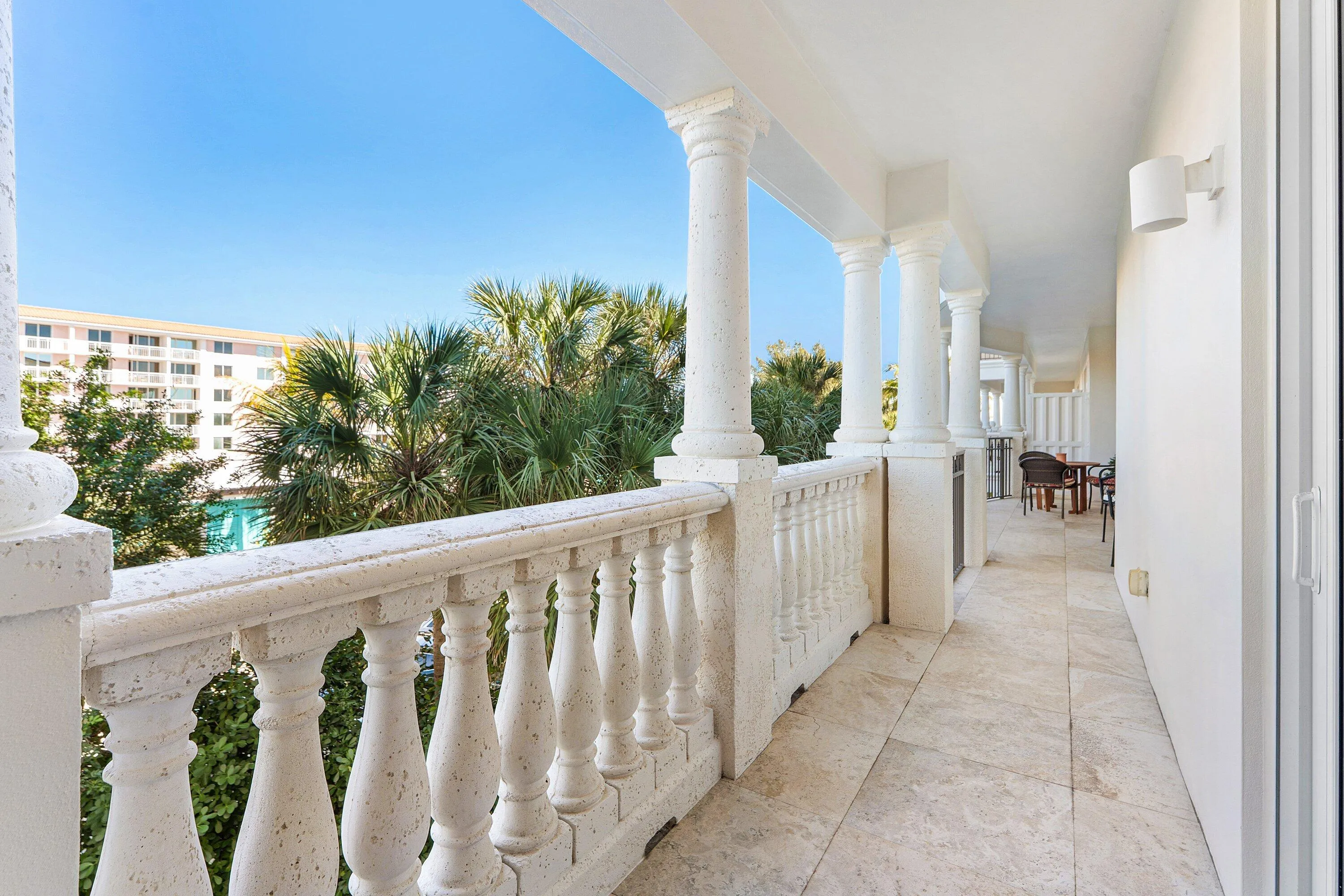 027-155SouthOceanAvenue-303-PalmBeachSho