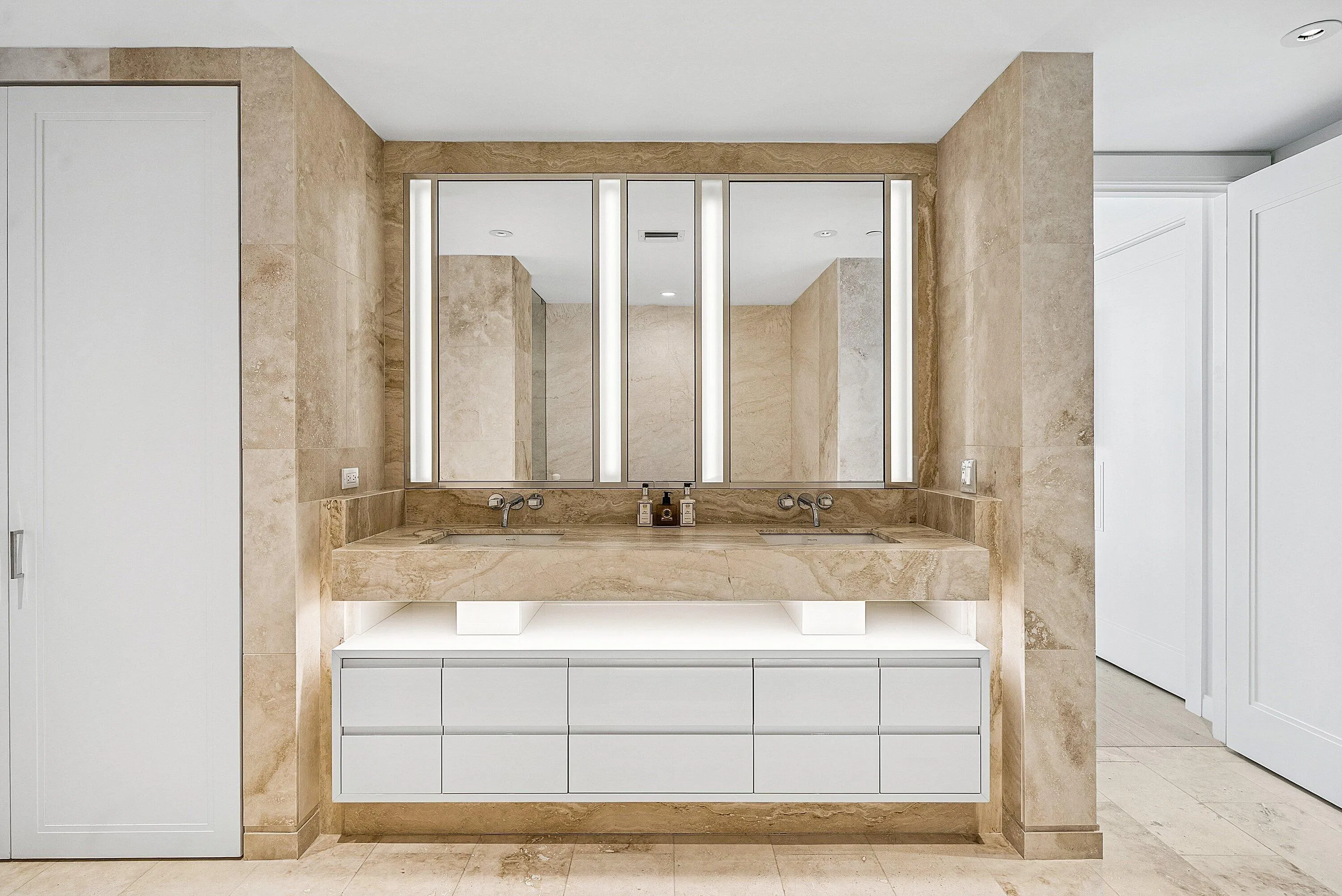 038-3550SouthOceanBoulevard-5E-SouthPalm
