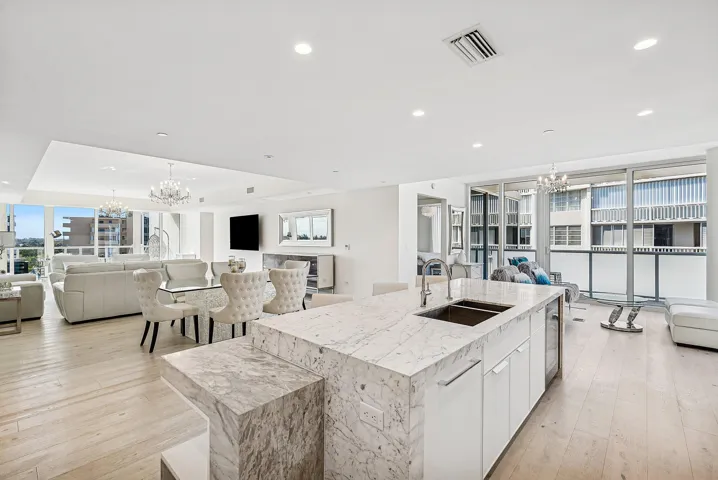 010-3550SouthOceanBoulevard-5E-SouthPalm