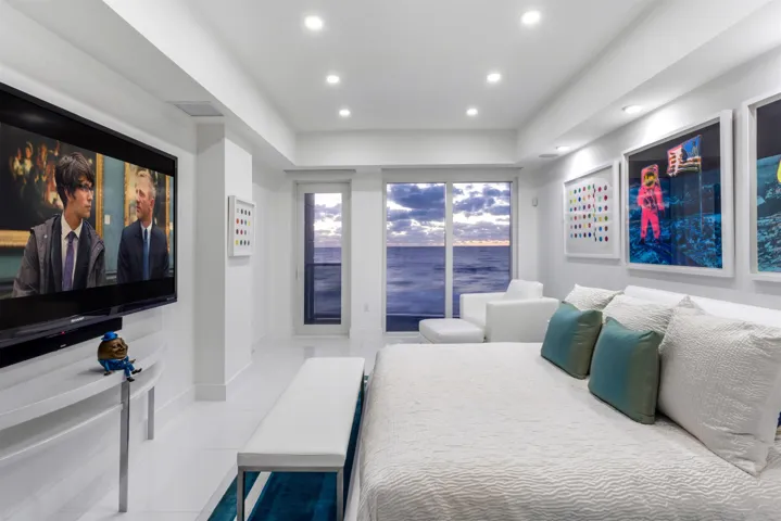 SUNRISE PRIMARY SUITE VIEW