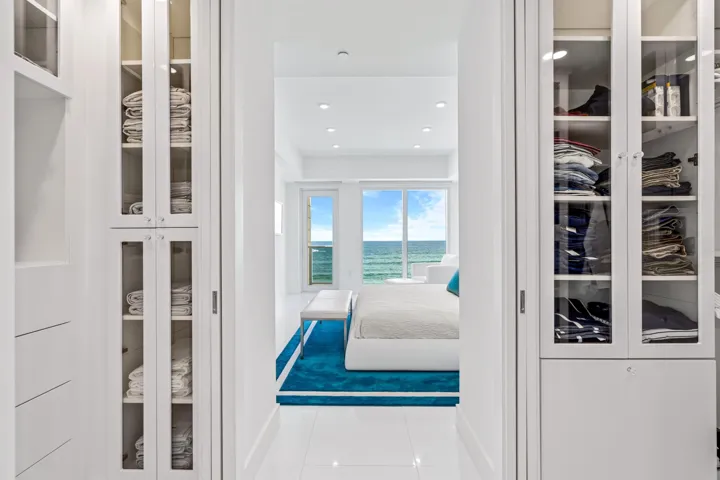 PRIMARY SUITE WALK IN CLOSET