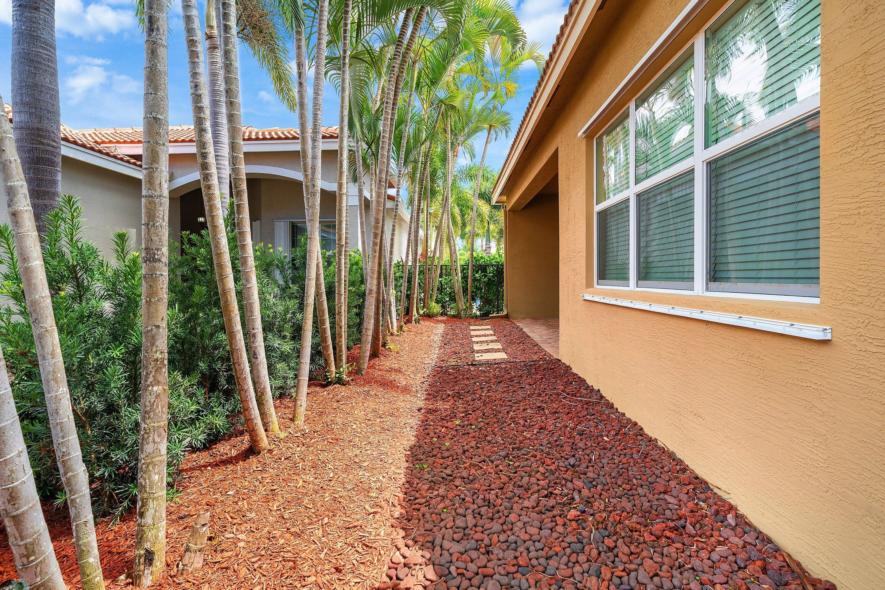 036-11546PonywalkTr-BoyntonBeach-FL-3347