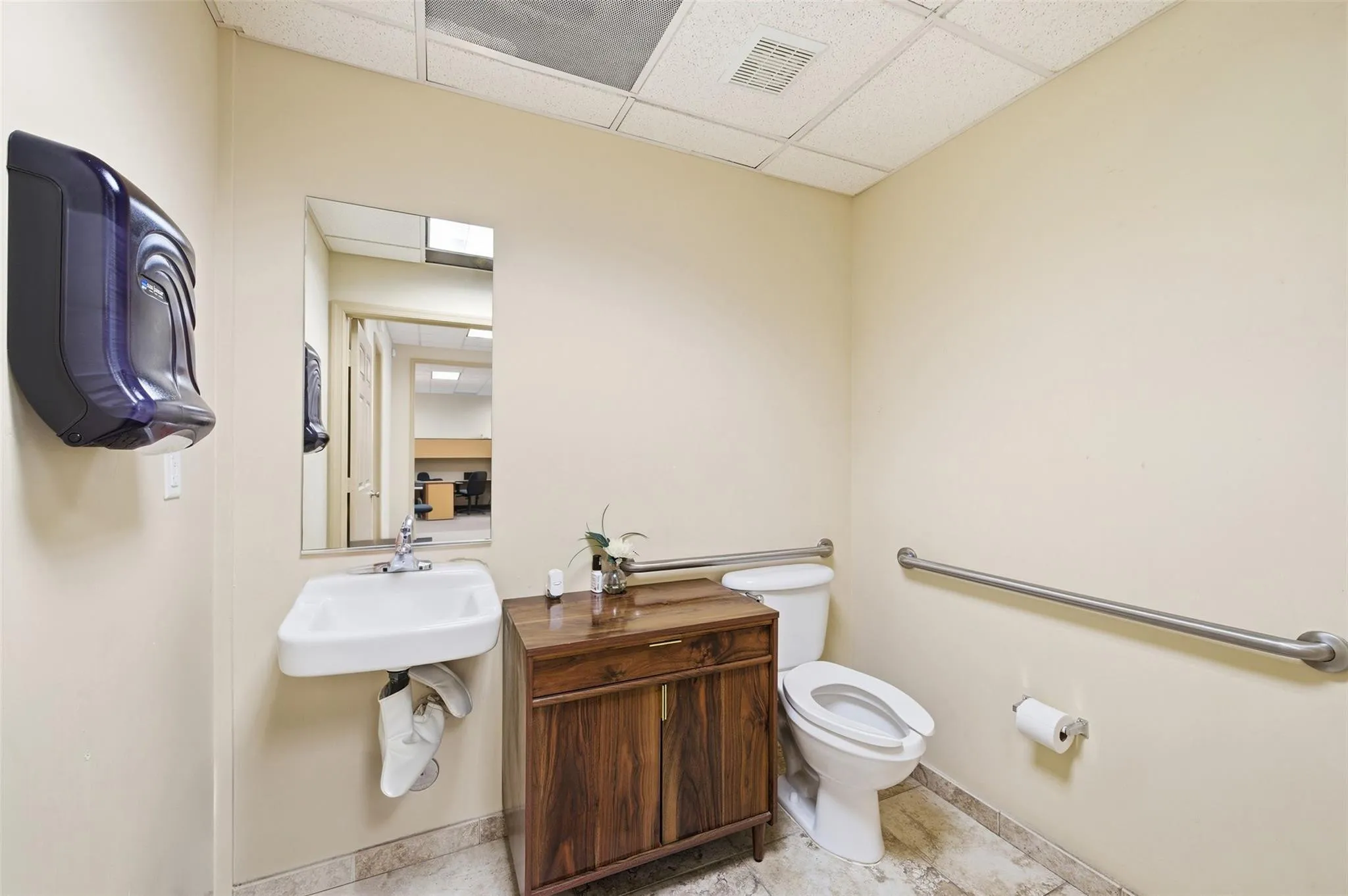 Property photo 26