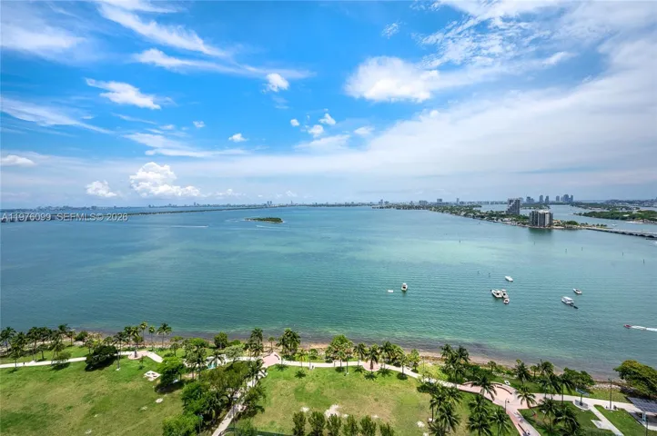 View from the 25th floor of Margaret Pace Park and Bay
