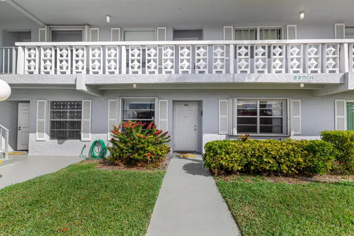 First Floor Condo with full Accordion Shutter protection