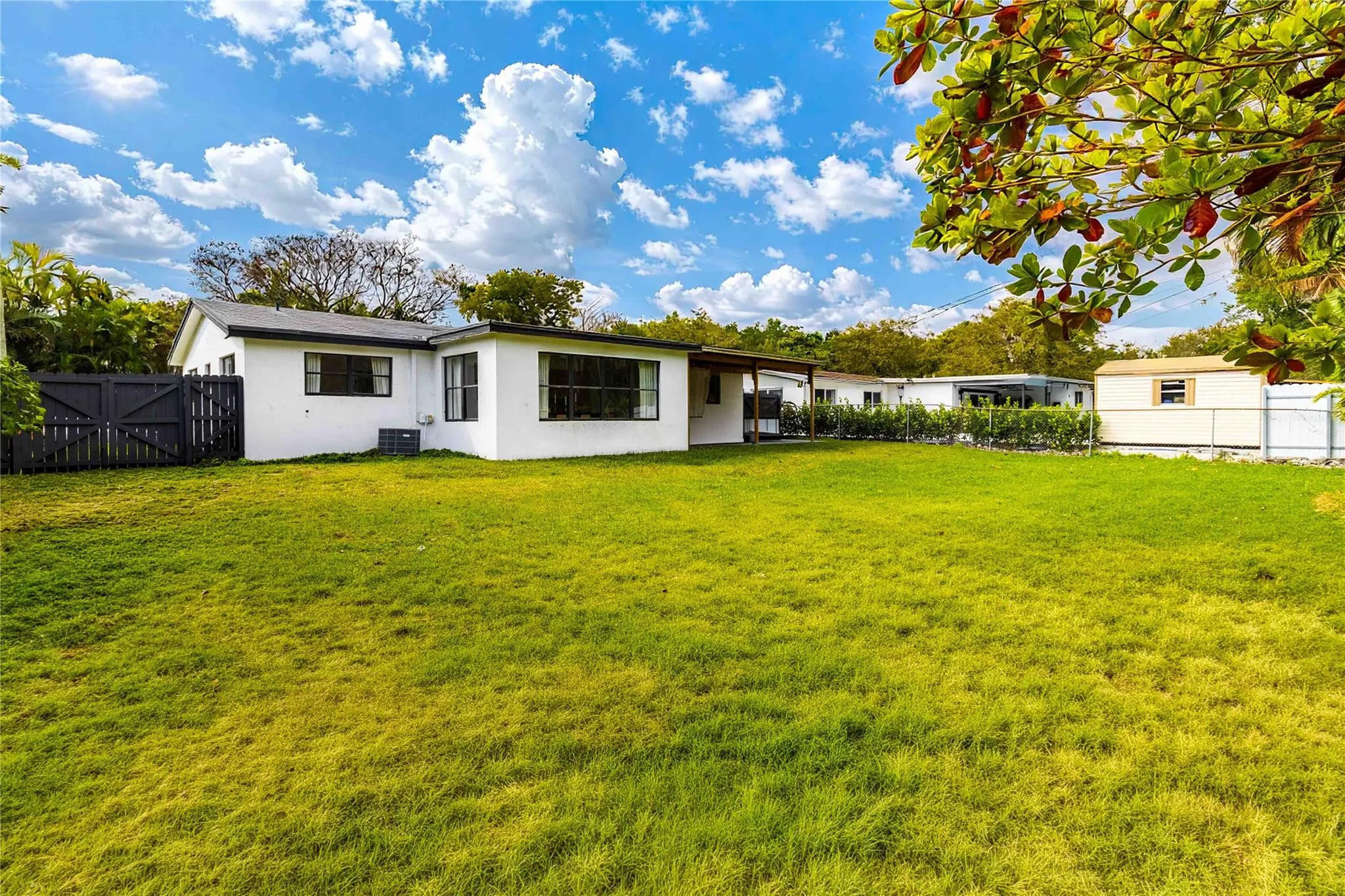 Property photo 34