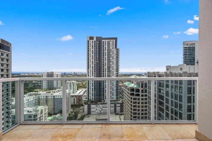 Private Terrace off Primary