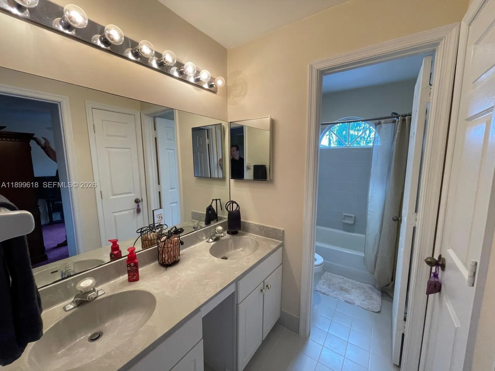 Property photo 25