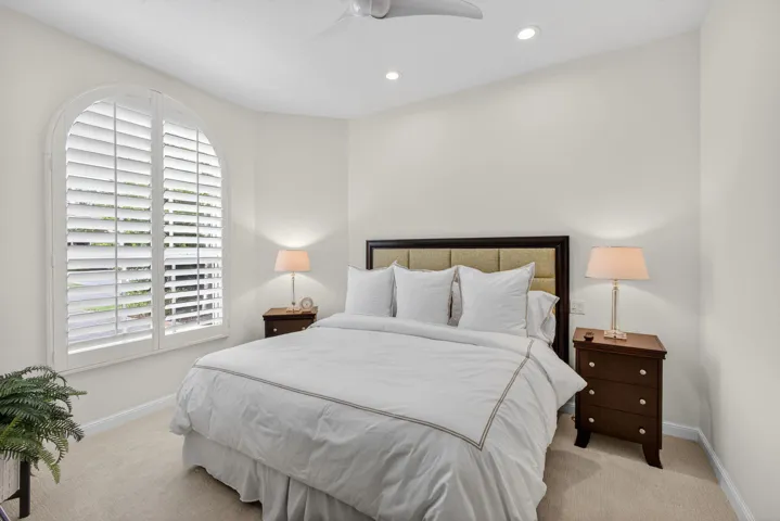 127-web-or-mls-5D1A9307