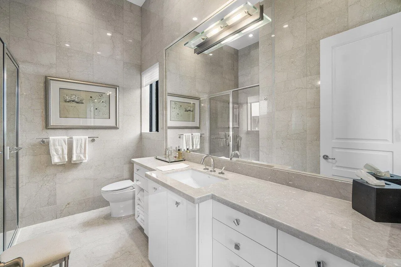 058-7172ValenciaDrive-BocaRaton-FL-33433