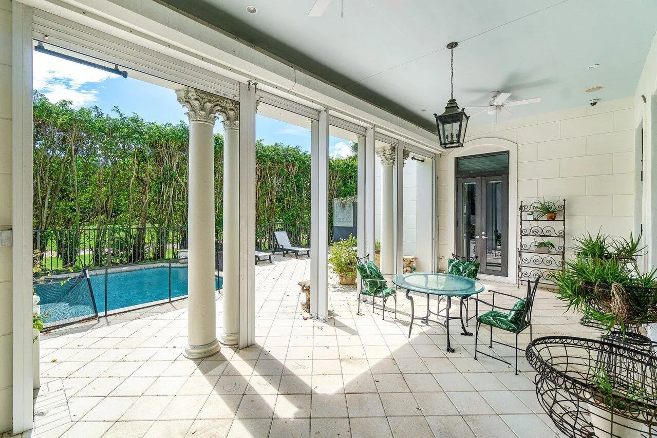 070-7172ValenciaDrive-BocaRaton-FL-33433