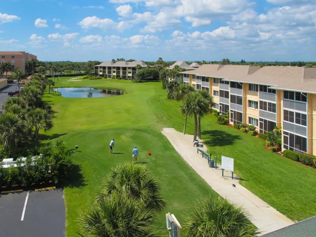 GOLF COURSE