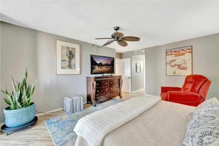 MASTER SUITE