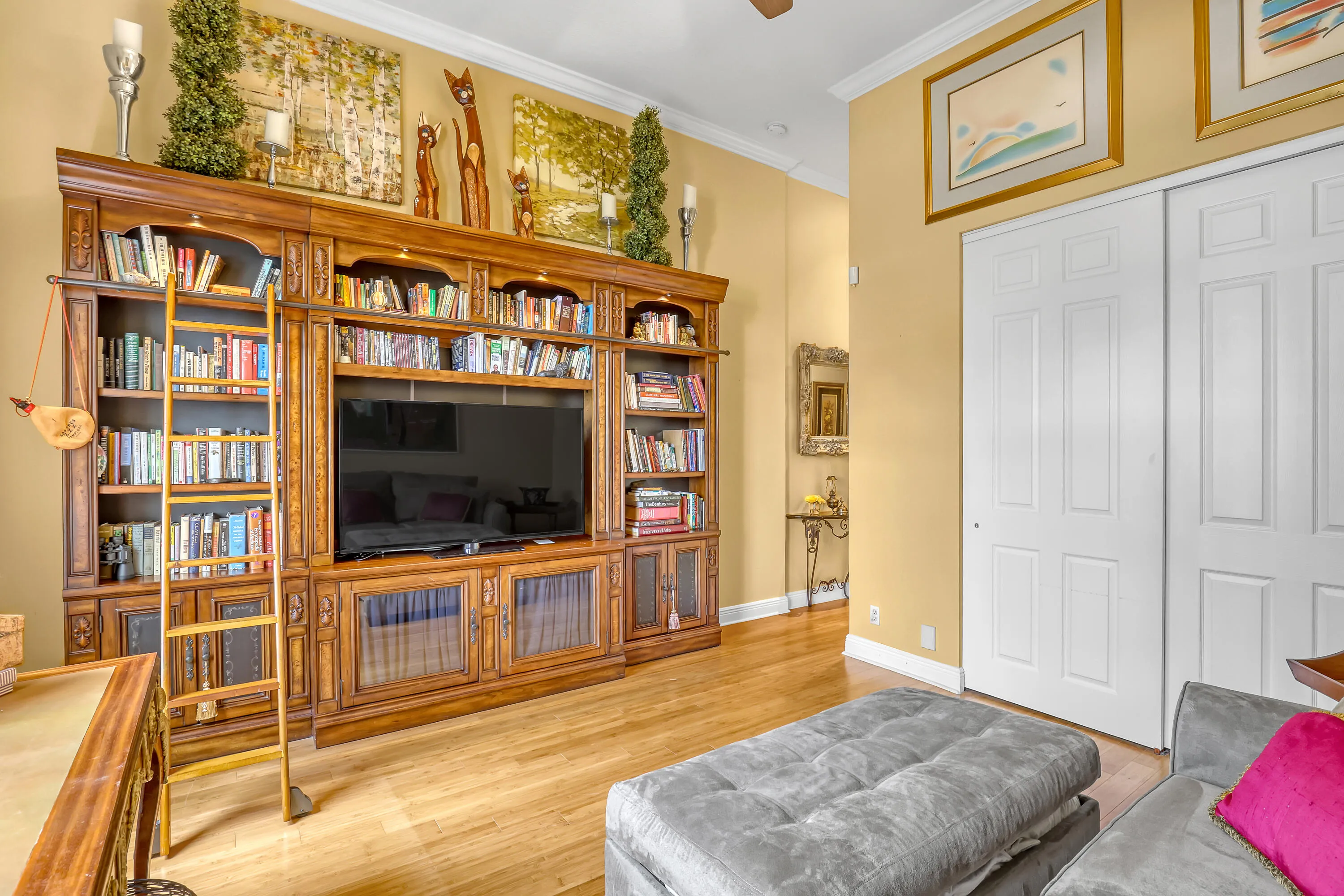 Bookcase is not a built in. negotiable