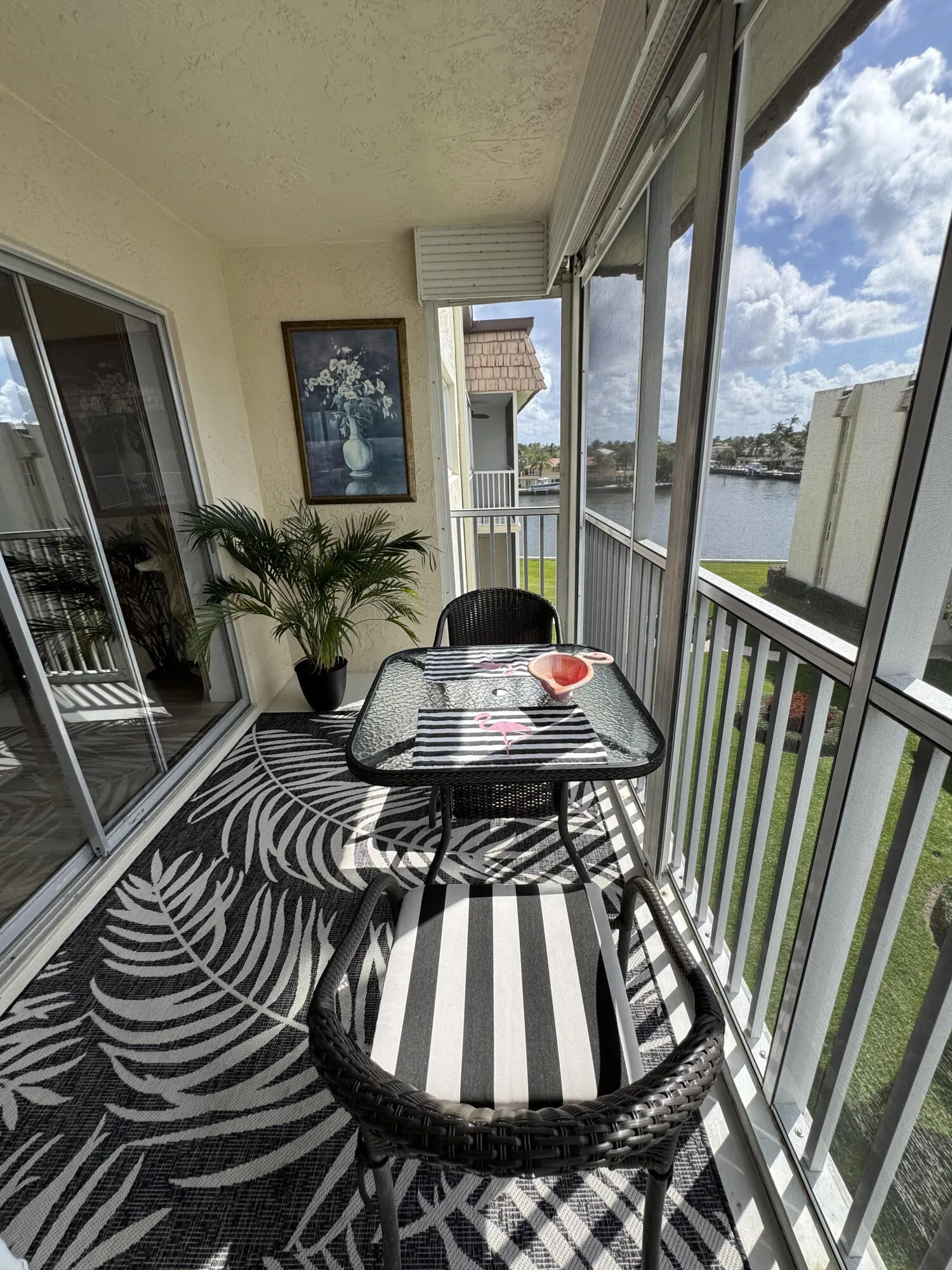 Another lanai picture
