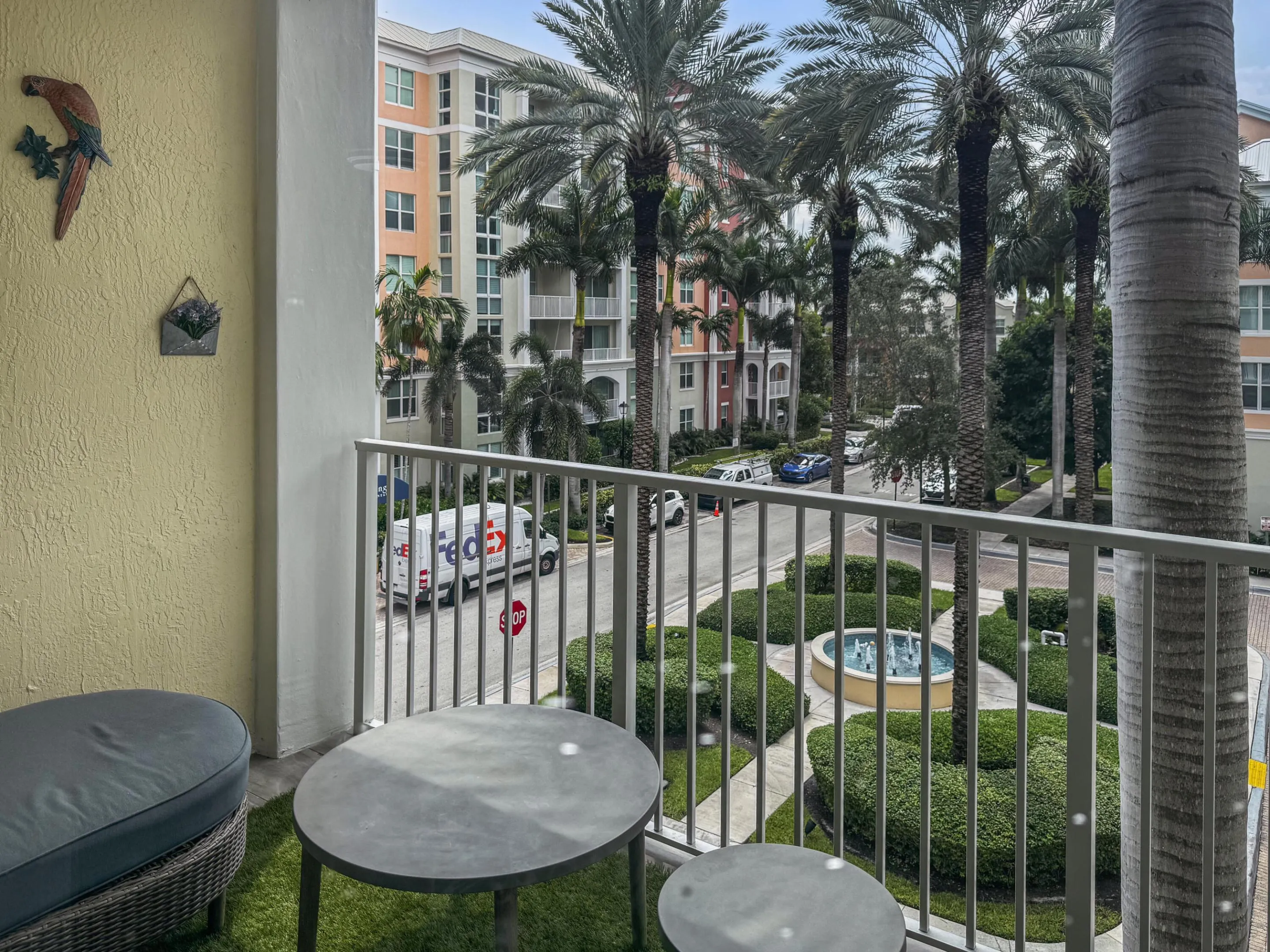 11-web-or-mls-802_W_Windward_Way_Unit_30