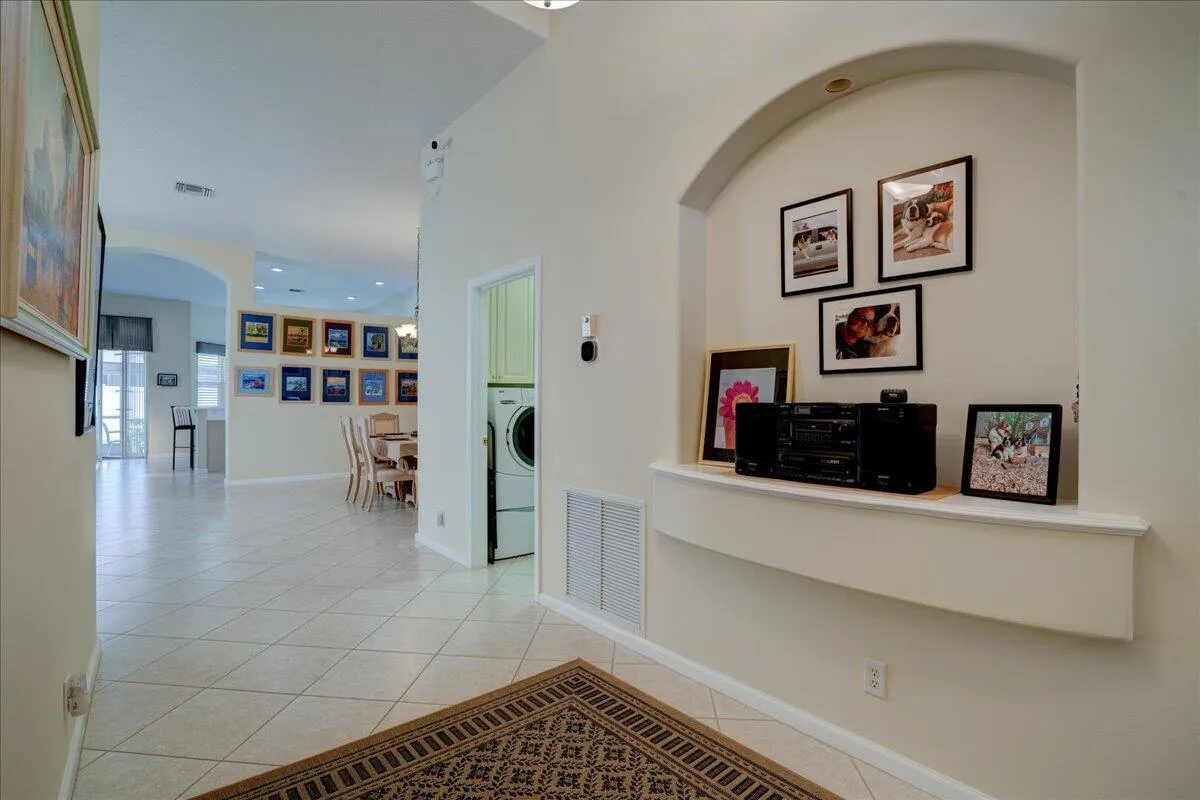 05-15232 Fiorenza Cir-12