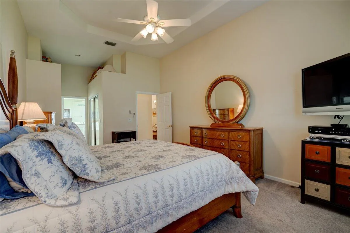31-15232 Fiorenza Cir-37