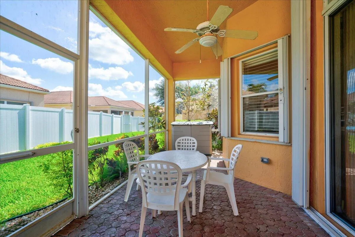 39-15232 Fiorenza Cir-39