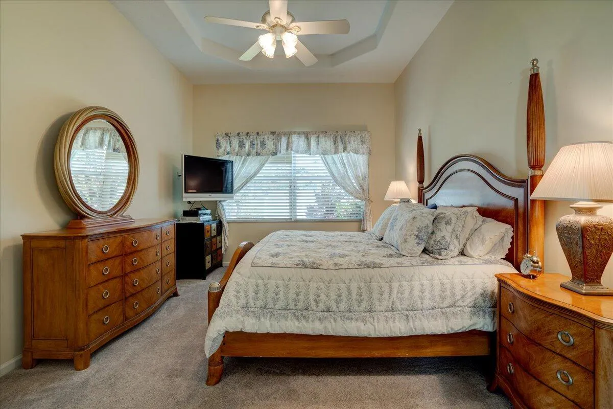 29-15232 Fiorenza Cir-34