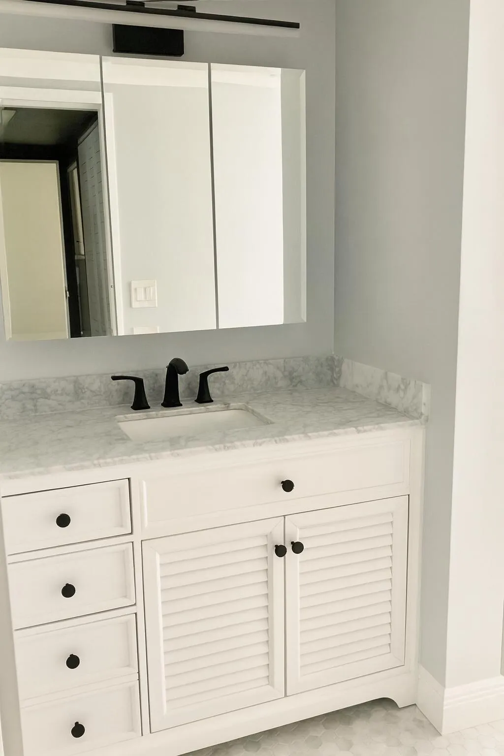 AI BATHROOM