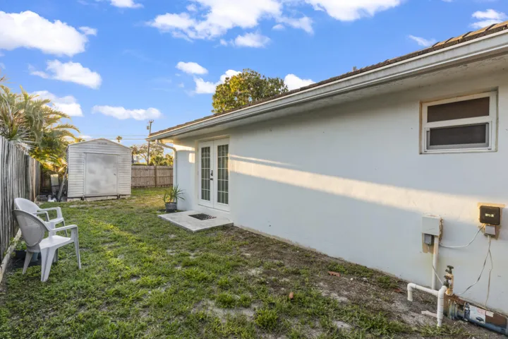8361_Wilton_Dr_039