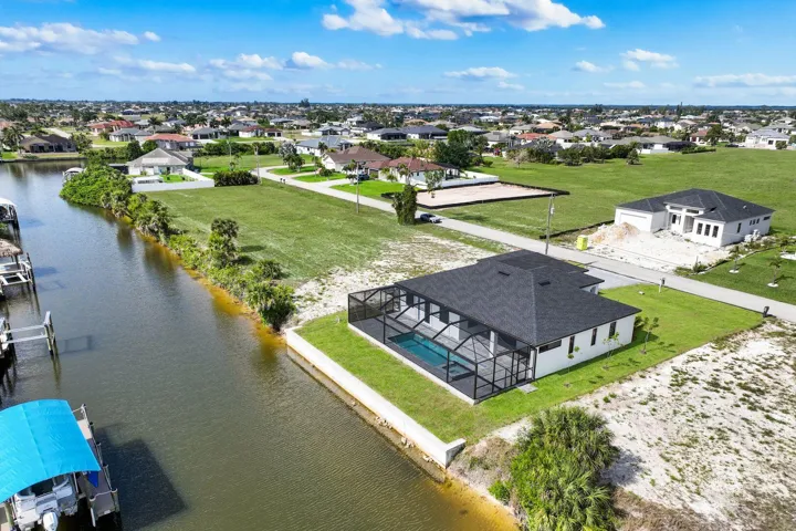 1925 NW 34th Pl, Cape Coral, FL 33993 (3