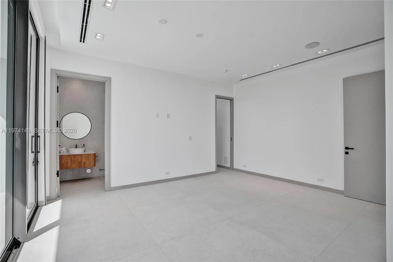 Property photo 55