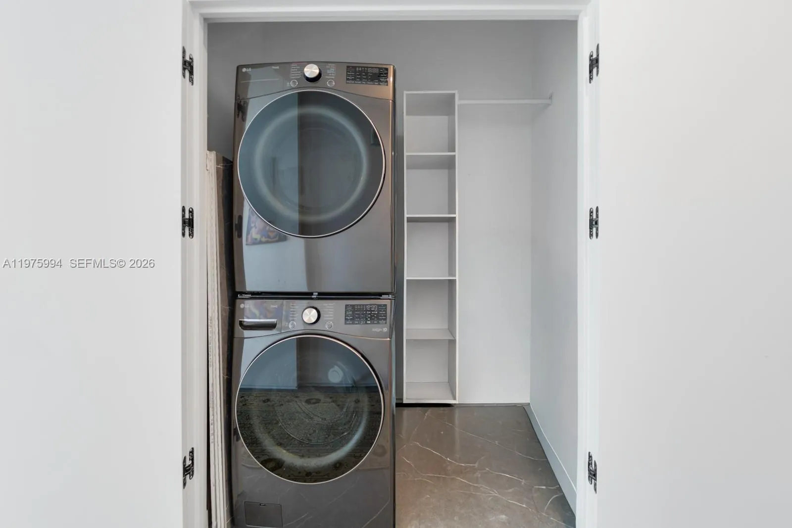 Property photo 37