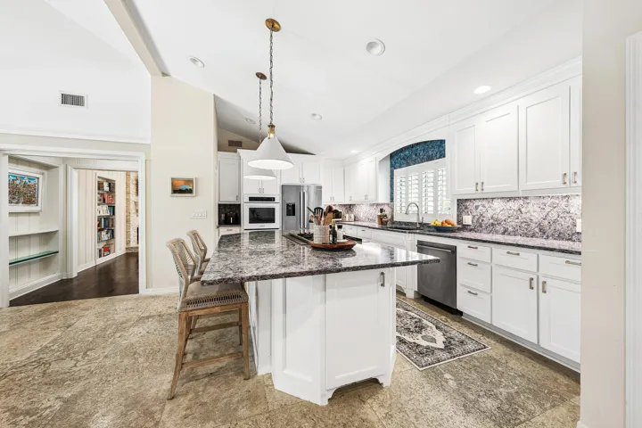 011-1101ThomasStreet-DelrayBeach-FL-3348