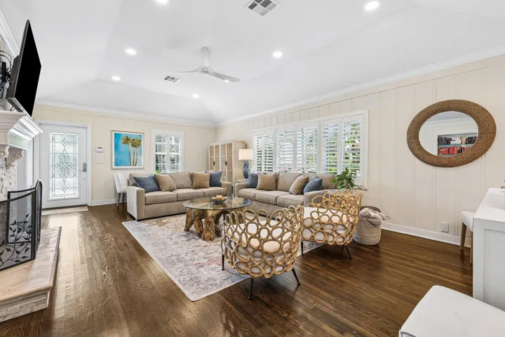 007-1101ThomasStreet-DelrayBeach-FL-3348