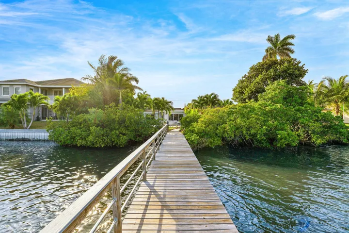 046-820NorthAtlanticDrive-Lantana-FL-334