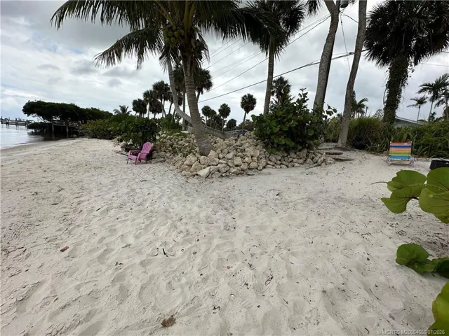 Photo 36
