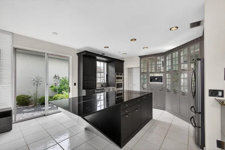 103-web-or-mls-5D1A2678