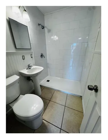 2nd​​‌​​​​‌​​‌‌​‌‌​​​‌‌​‌​‌​‌​​​‌​​ bathroom.HEIC-page-00001