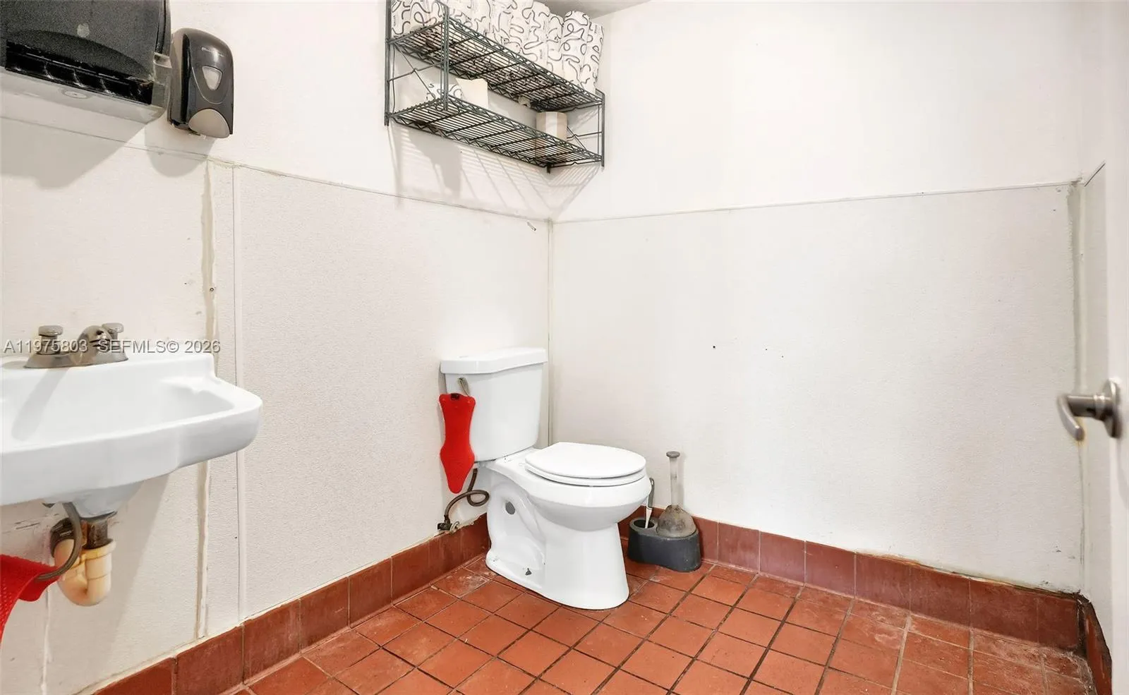 Property photo 31