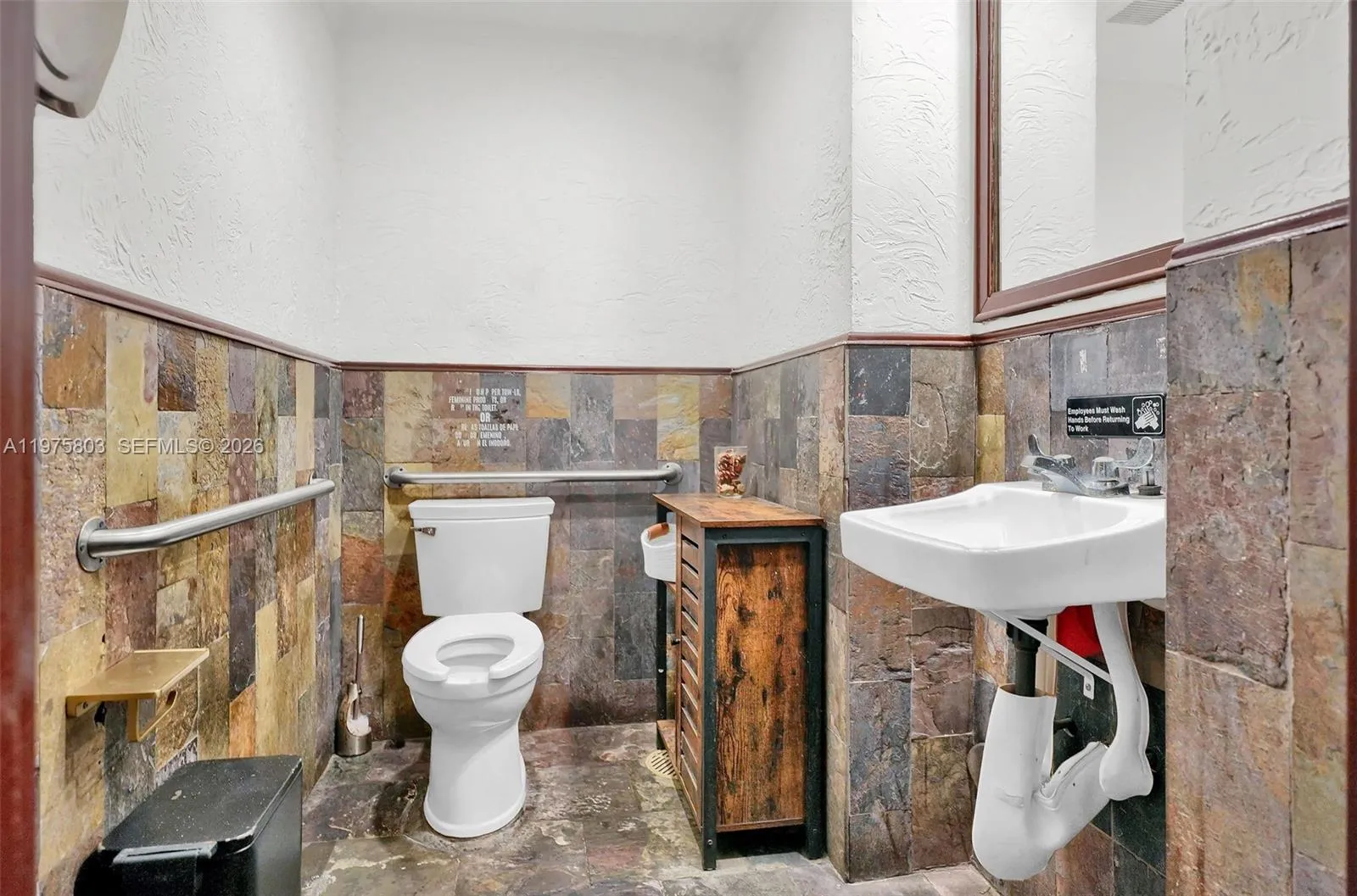Property photo 24