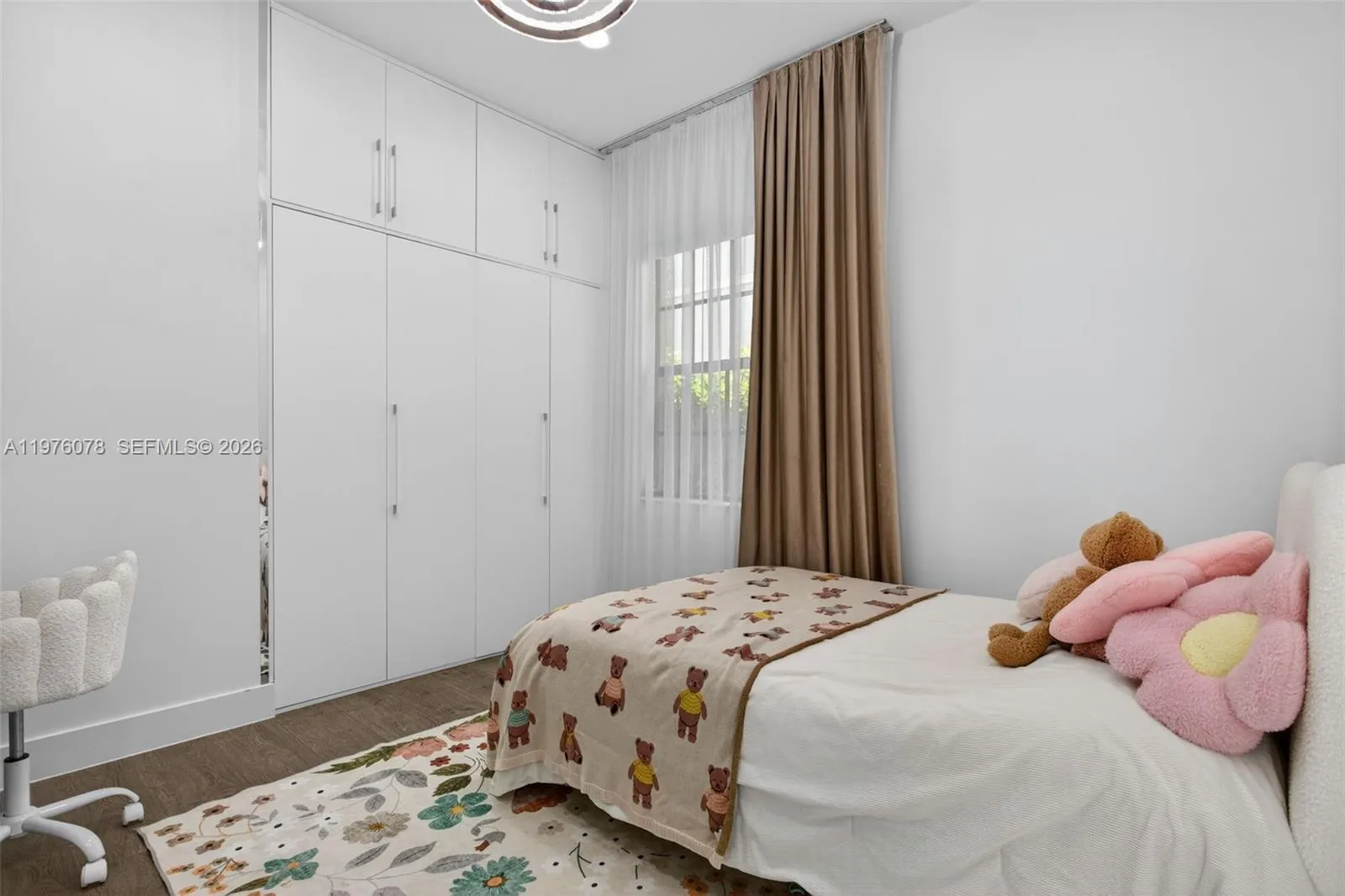 Property photo 24